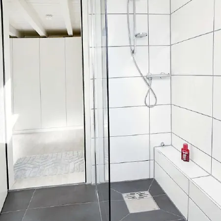 Fischbacher Hof Nr 9 *
